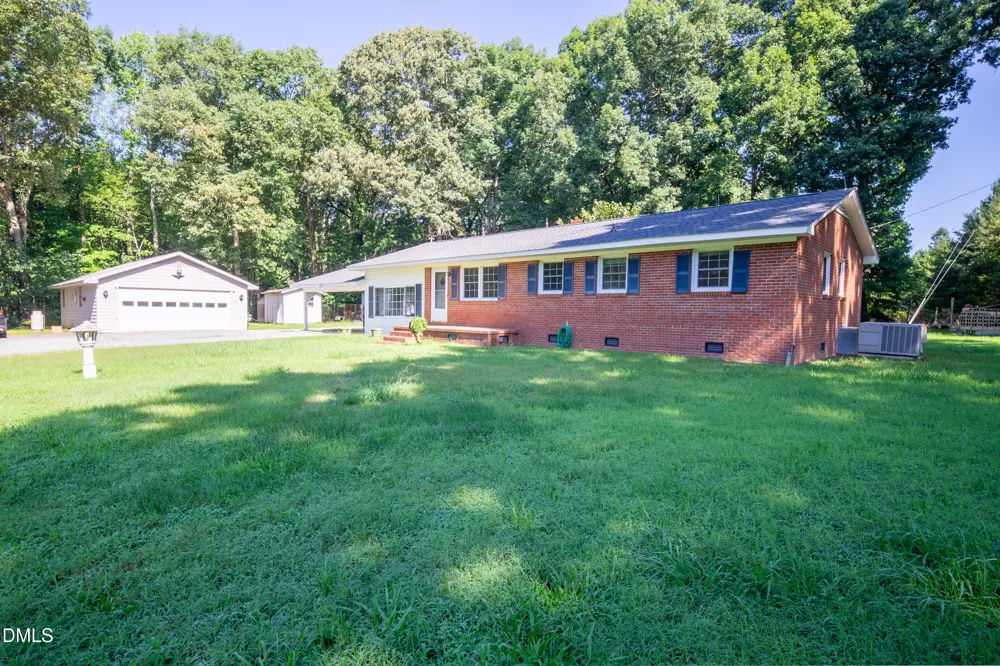 942 Clyde Underwood Road Siler City, NC 27344