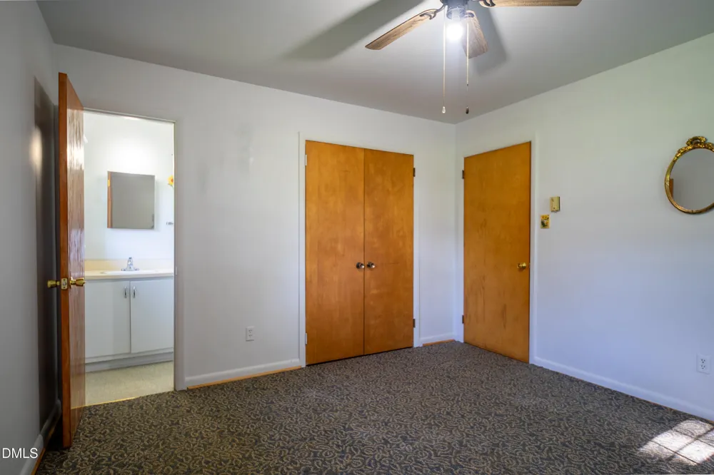 942 Clyde Underwood Road Siler City, NC 27344