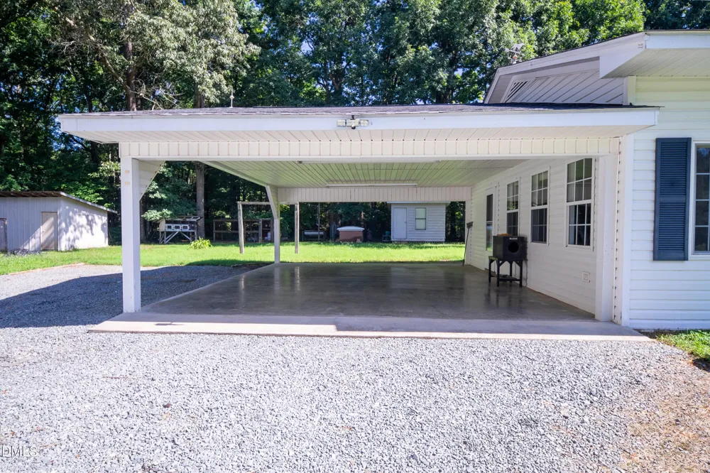 942 Clyde Underwood Road Siler City, NC 27344