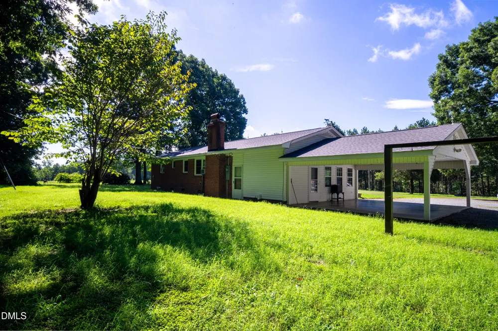 942 Clyde Underwood Road Siler City, NC 27344