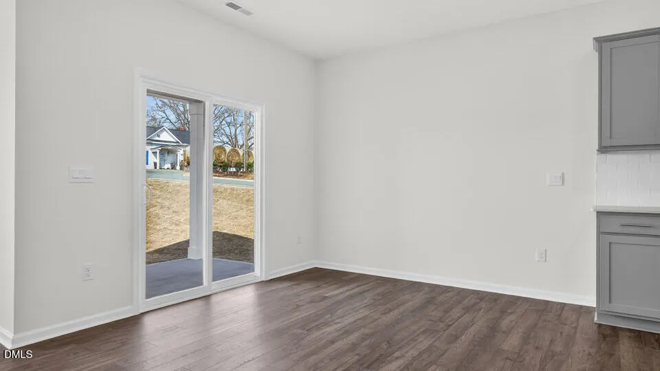 910 Comice Pear Way Willow Springs, NC 27592