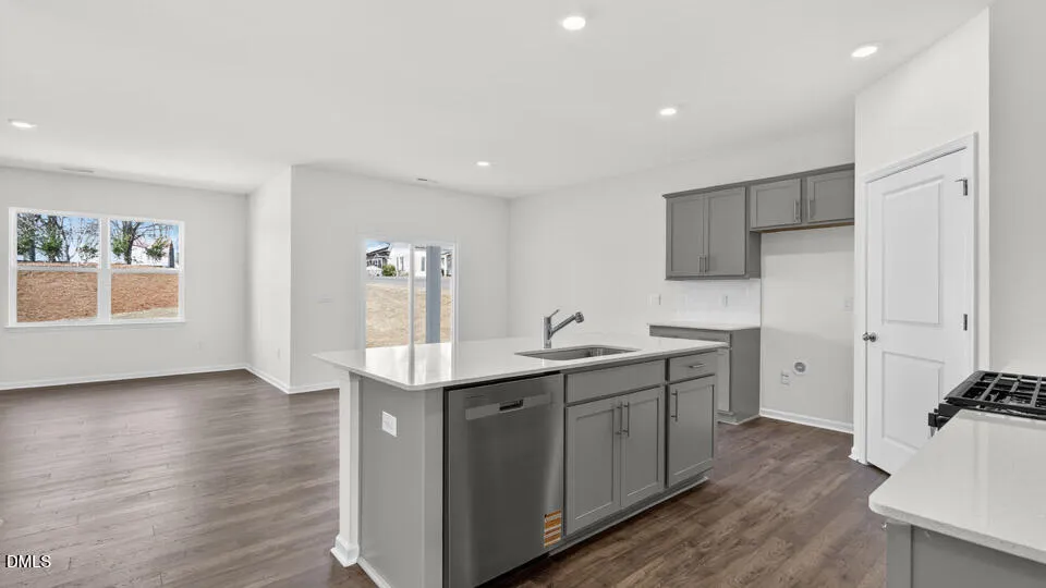 910 Comice Pear Way Willow Springs, NC 27592