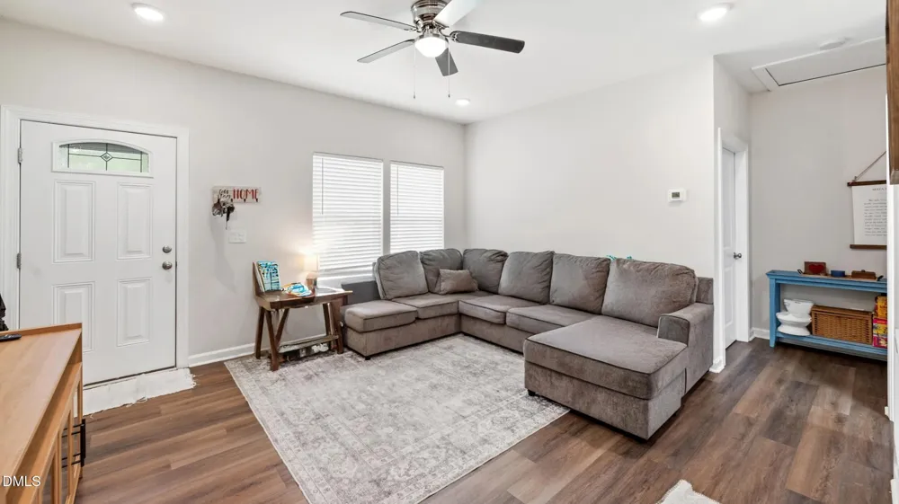 1620 Atway Loop Burlington, NC 27215