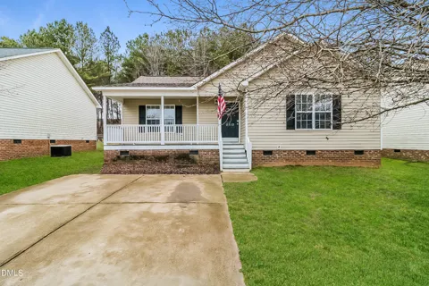 2112 Mckinnon Drive