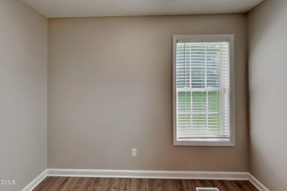 2112 Mckinnon Drive Clayton, NC 27520