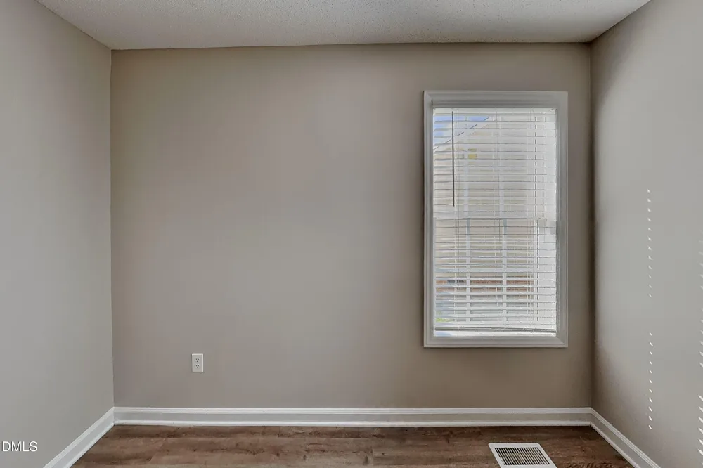 2112 Mckinnon Drive Clayton, NC 27520