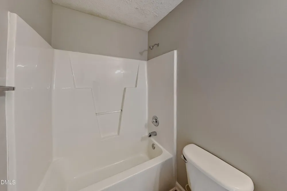 2112 Mckinnon Drive Clayton, NC 27520