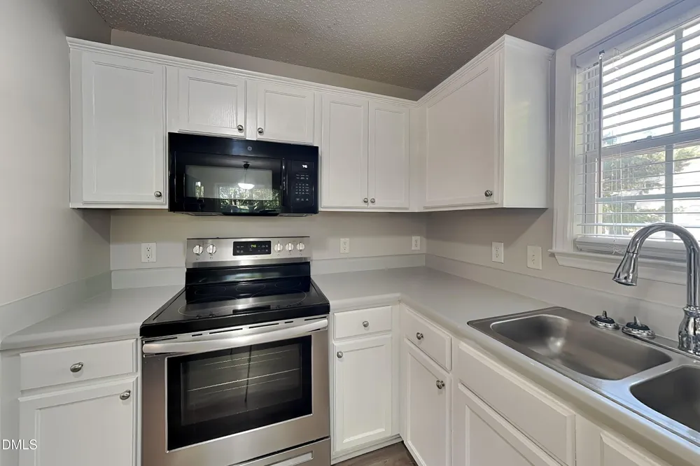 153 Cambridge Elm Drive Clayton, NC 27520