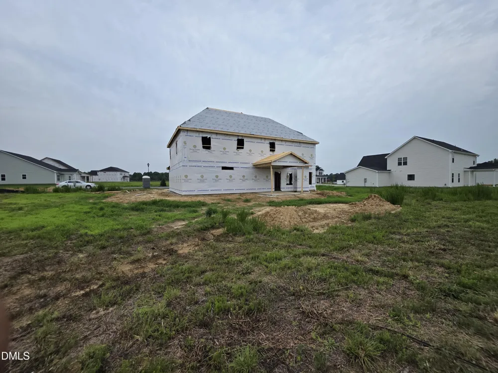 79 Grady Farm Way Benson, NC 27504