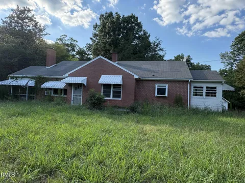 982 Castle Rock Farm Road
