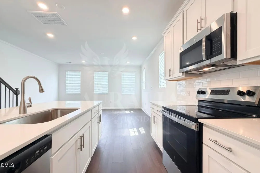 3611 Elm Grove Lane Raleigh, NC 27604