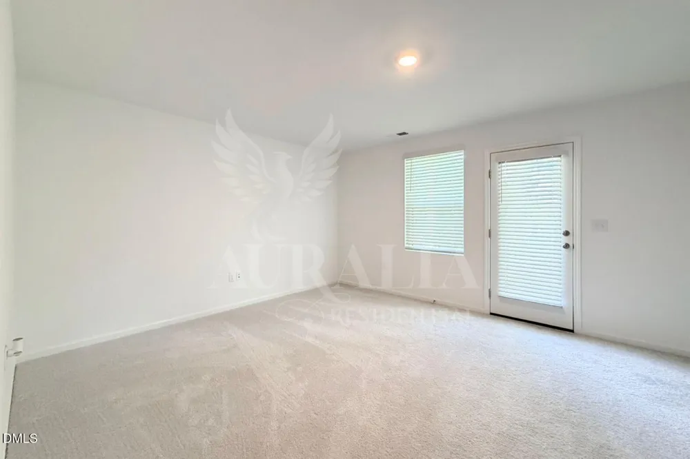 3611 Elm Grove Lane Raleigh, NC 27604