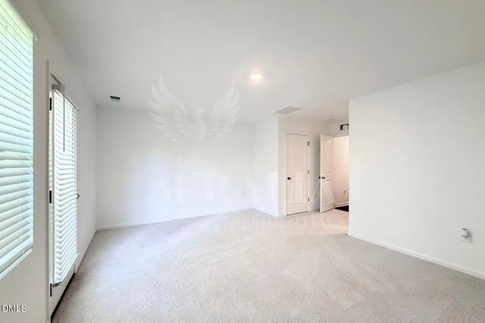 3611 Elm Grove Lane Raleigh, NC 27604