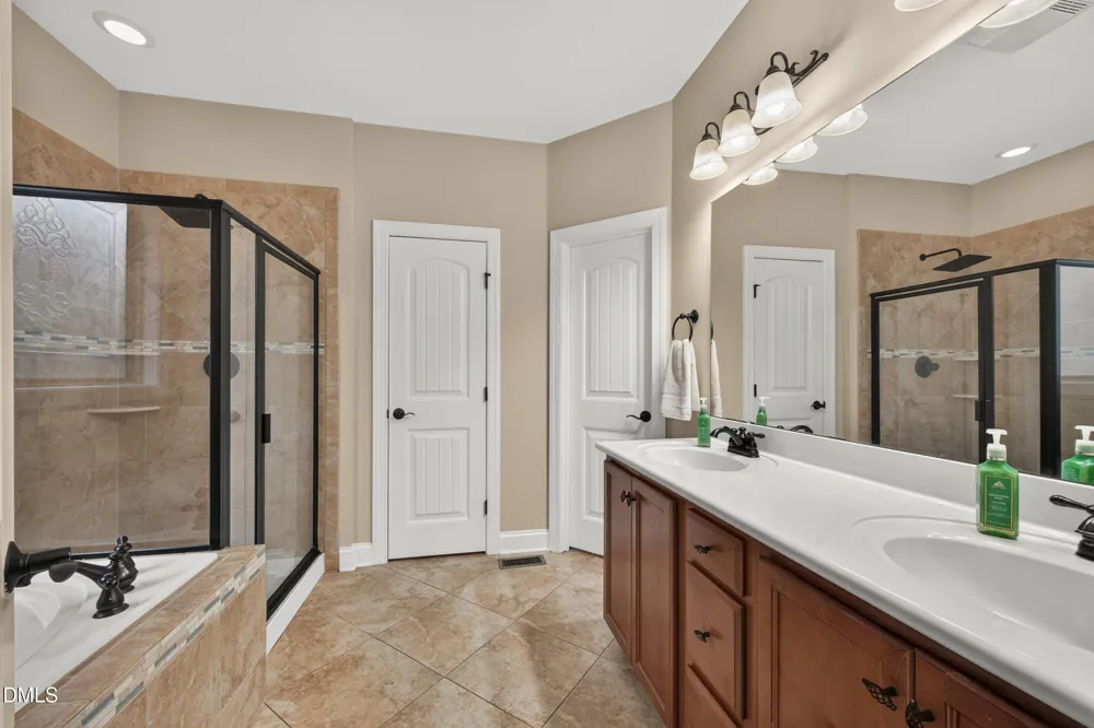 28 Old Post Court Pittsboro, NC 27312