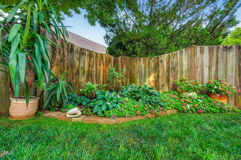 28 Old Post Court Pittsboro, NC 27312
