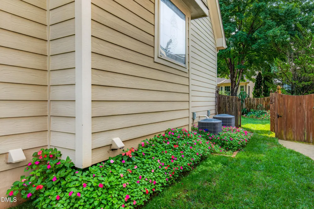 28 Old Post Court Pittsboro, NC 27312