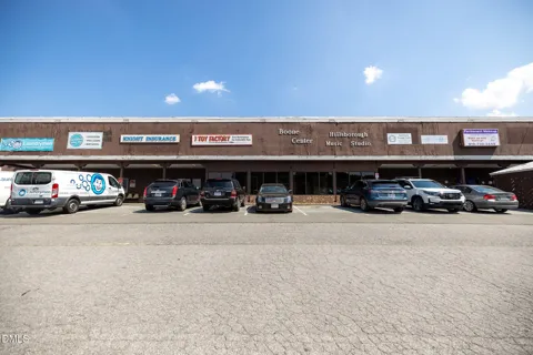 110 Daniel Boone Street #17