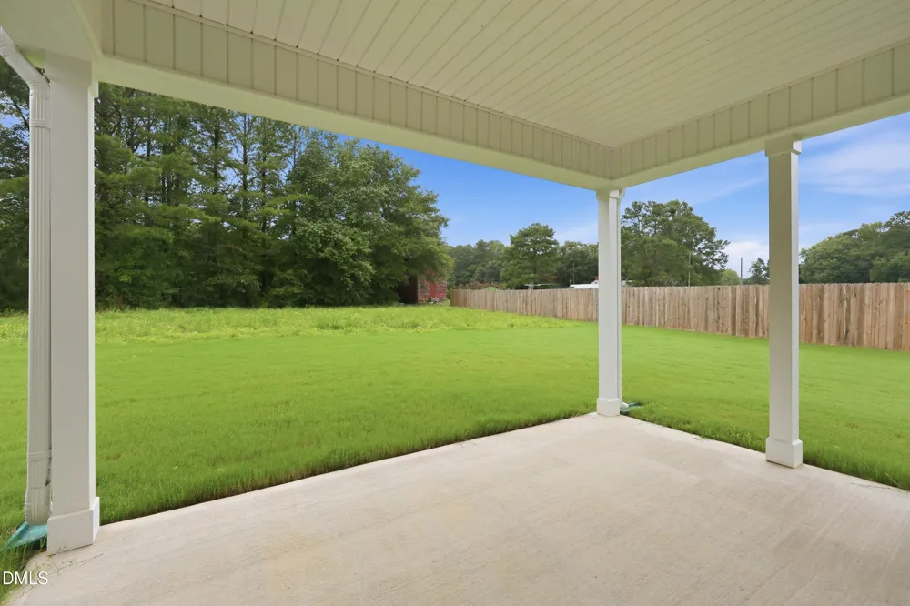 138 Abingdon Farms Drive Selma, NC 27576