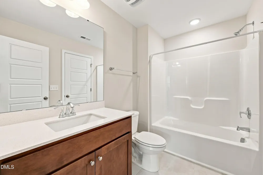 138 Abingdon Farms Drive Selma, NC 27576