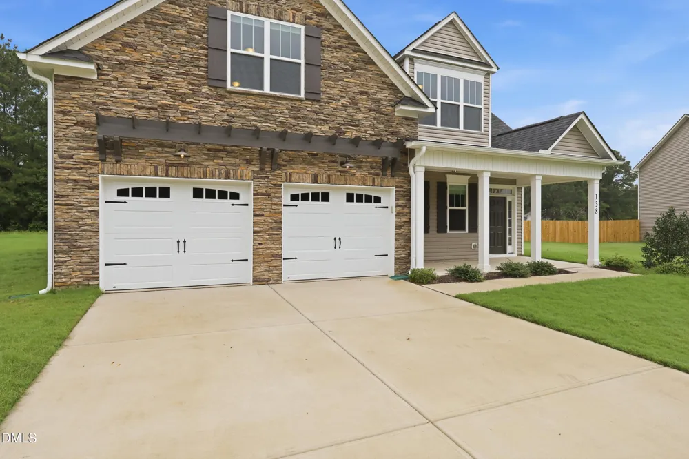 138 Abingdon Farms Drive Selma, NC 27576
