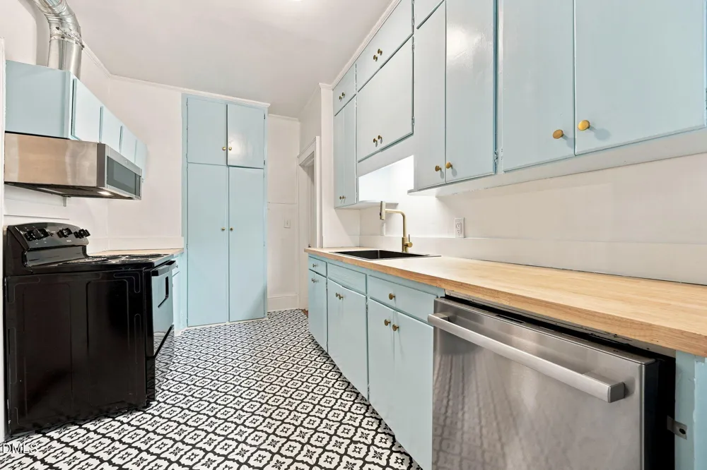 407 Coolidge Street #A Chapel Hill, NC 27516