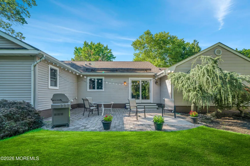 50 Rutledge Drive Red Bank, NJ 07701