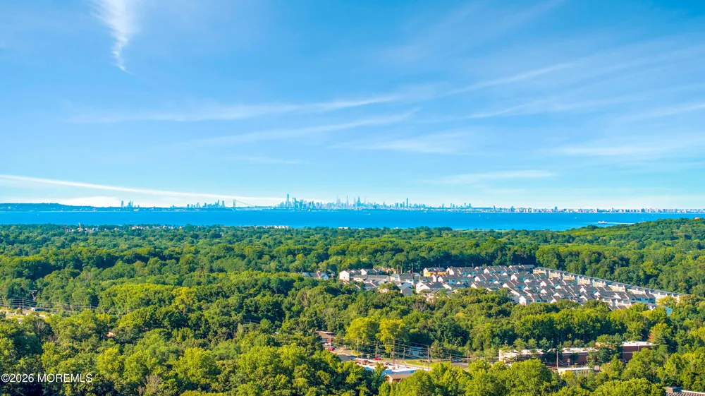 50 Rutledge Drive Red Bank, NJ 07701