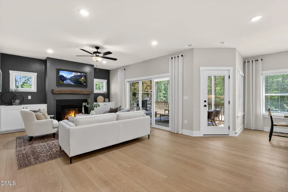 68 Knotts Loop Lillington, NC 27546