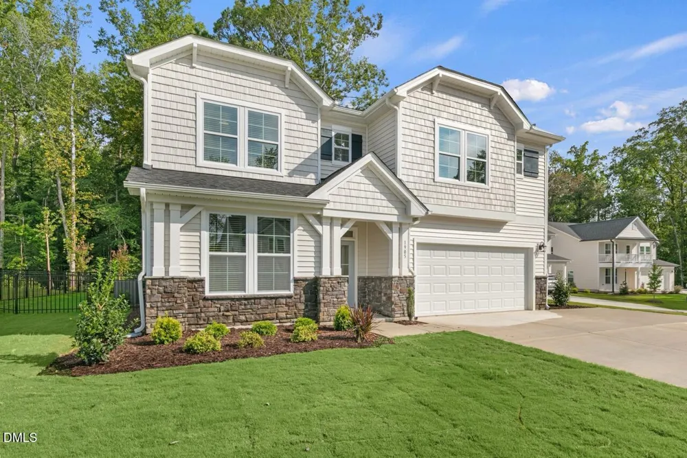 68 Knotts Loop Lillington, NC 27546