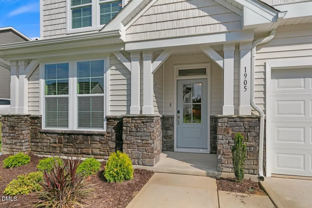 68 Knotts Loop Lillington, NC 27546