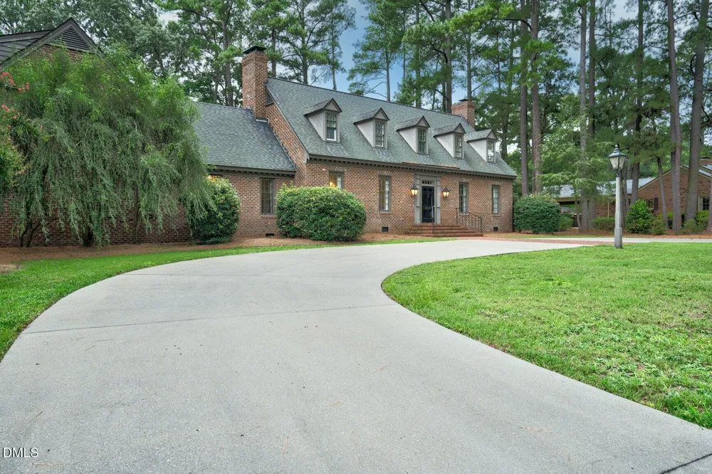 4001 Lochinvar Lane Rocky Mount, NC 27804