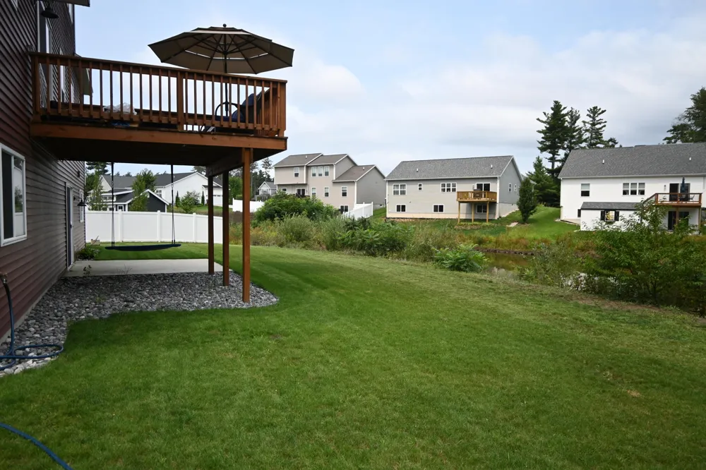 6016 Sturgeon Run Fruitport Charter Township, MI 49444