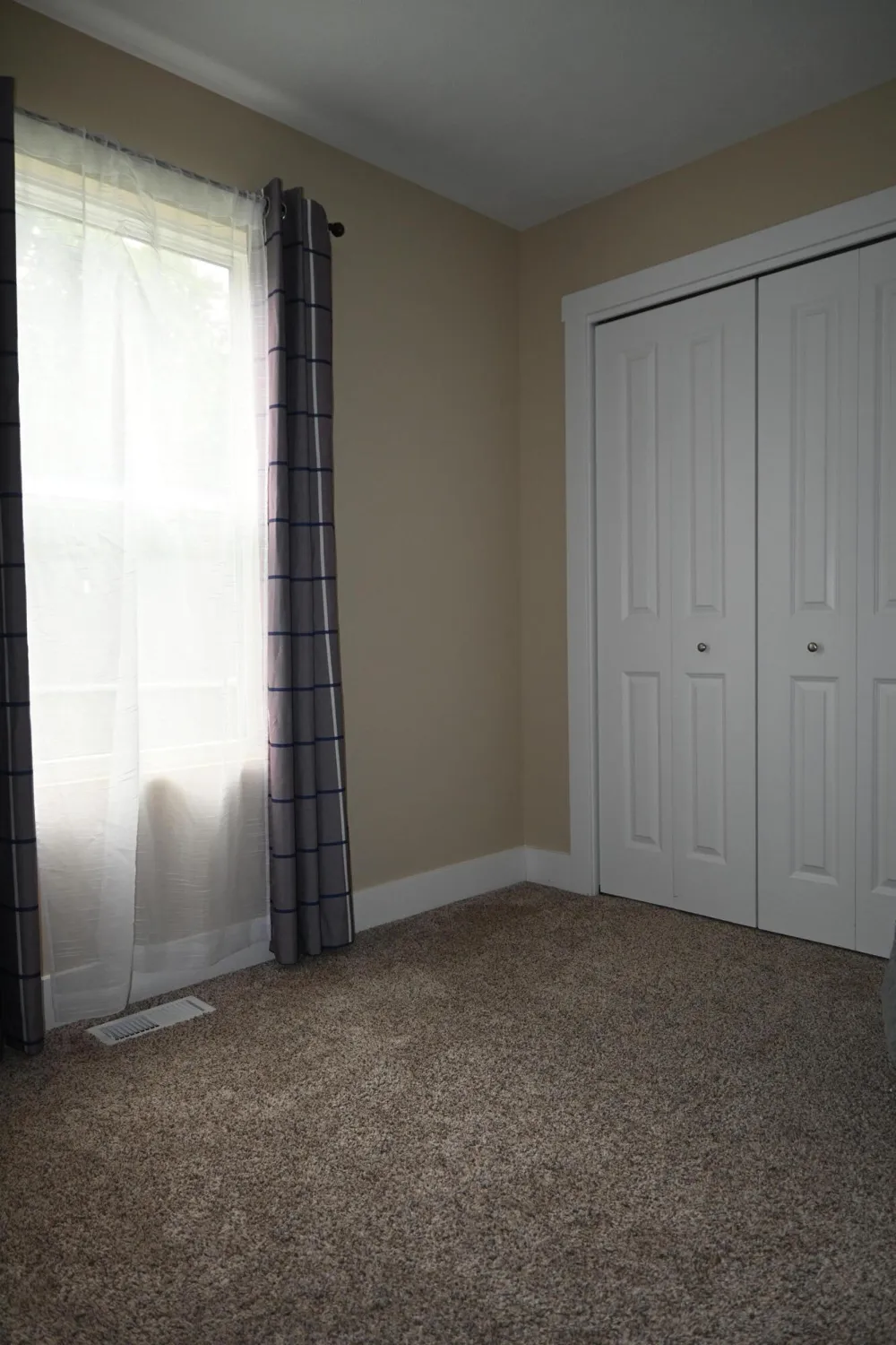 6016 Sturgeon Run Fruitport Charter Township, MI 49444