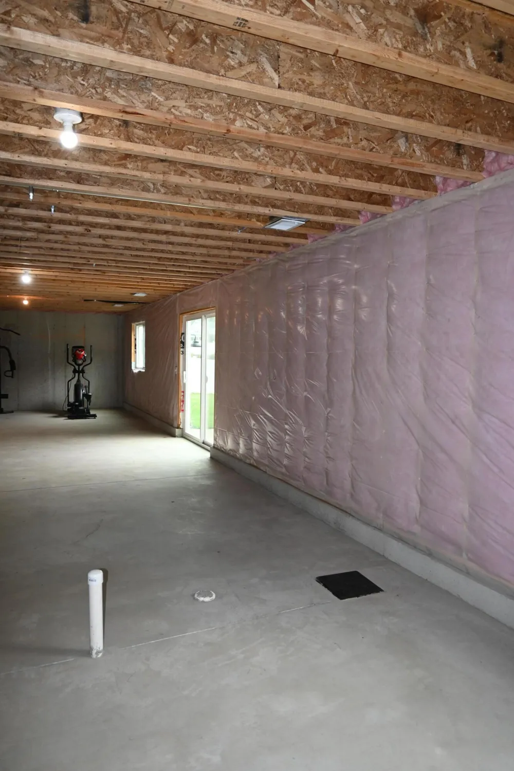 6016 Sturgeon Run Fruitport Charter Township, MI 49444
