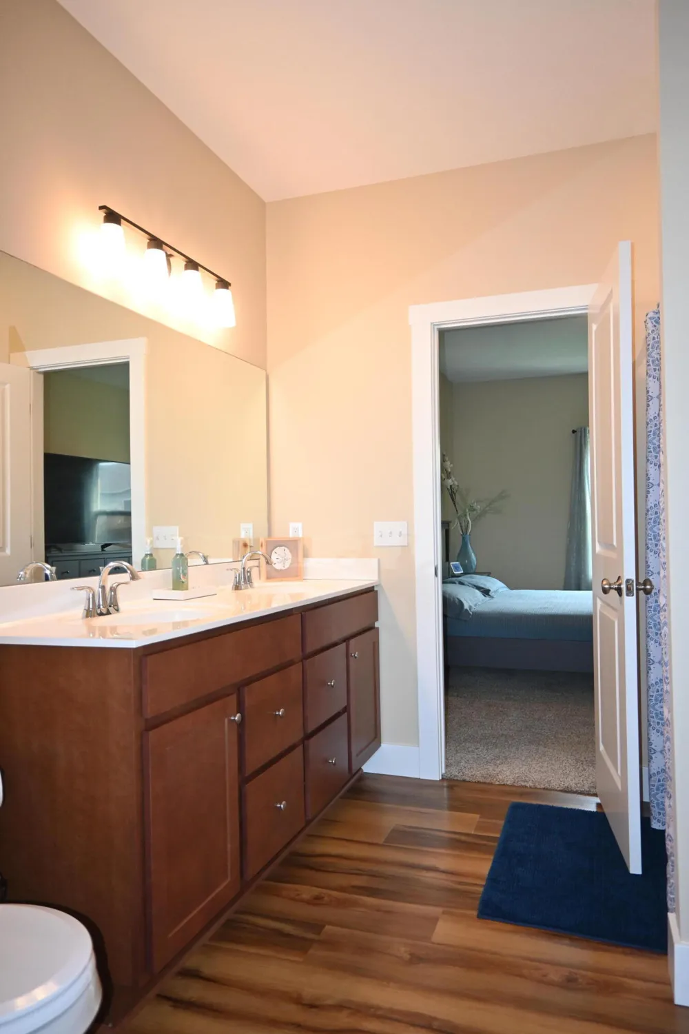 6016 Sturgeon Run Fruitport Charter Township, MI 49444