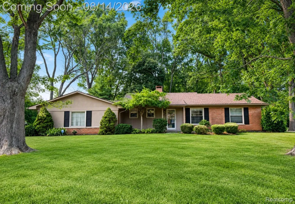 1111 Ashover Drive Bloomfield Hills City, MI 48304