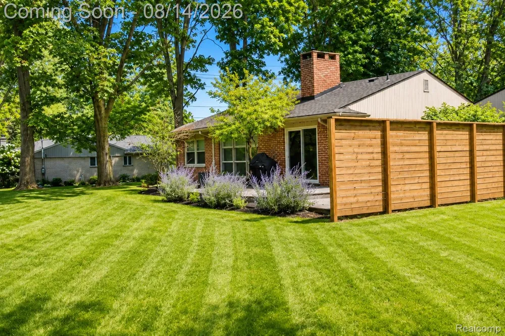 1111 Ashover Drive Bloomfield Hills City, MI 48304