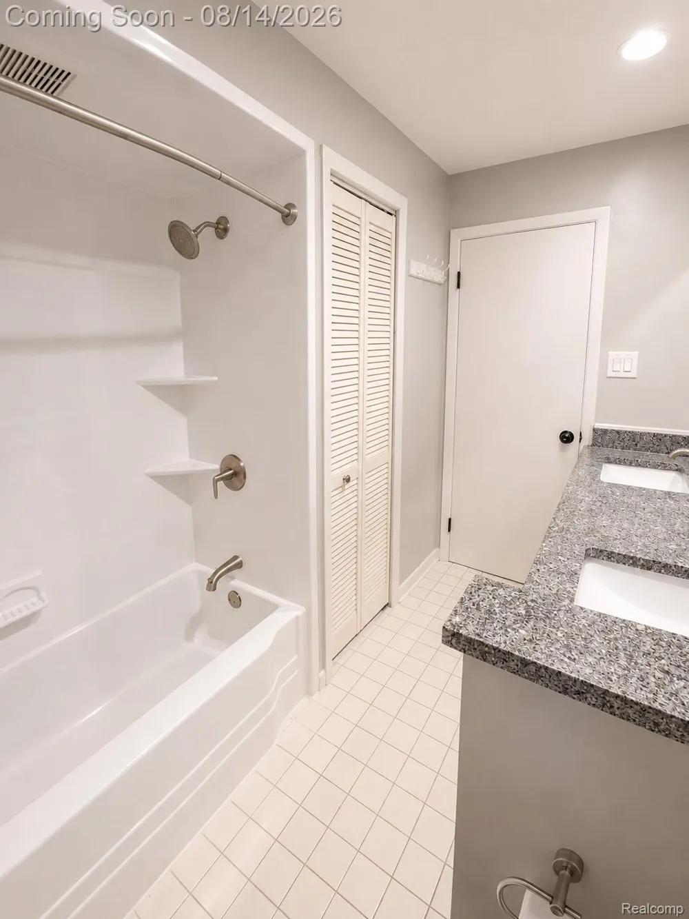1111 Ashover Drive Bloomfield Hills City, MI 48304