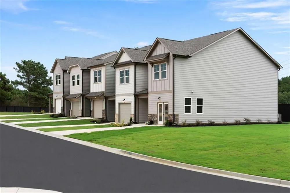 20 Magnolia Boulevard Cedartown, GA 30125