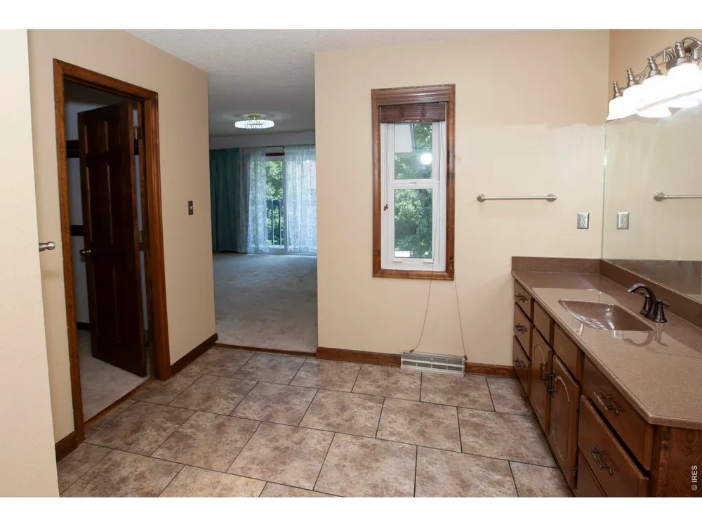 1407 S 11th Avenue Sterling, CO 80751