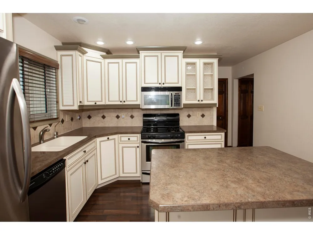 1407 S 11th Avenue Sterling, CO 80751