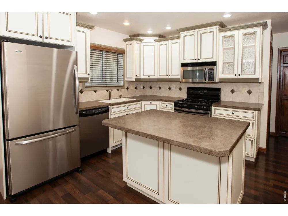 1407 S 11th Avenue Sterling, CO 80751