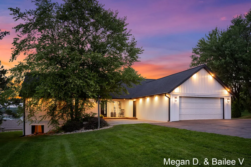 11860 5 Mile Road NE Lowell, MI 49331