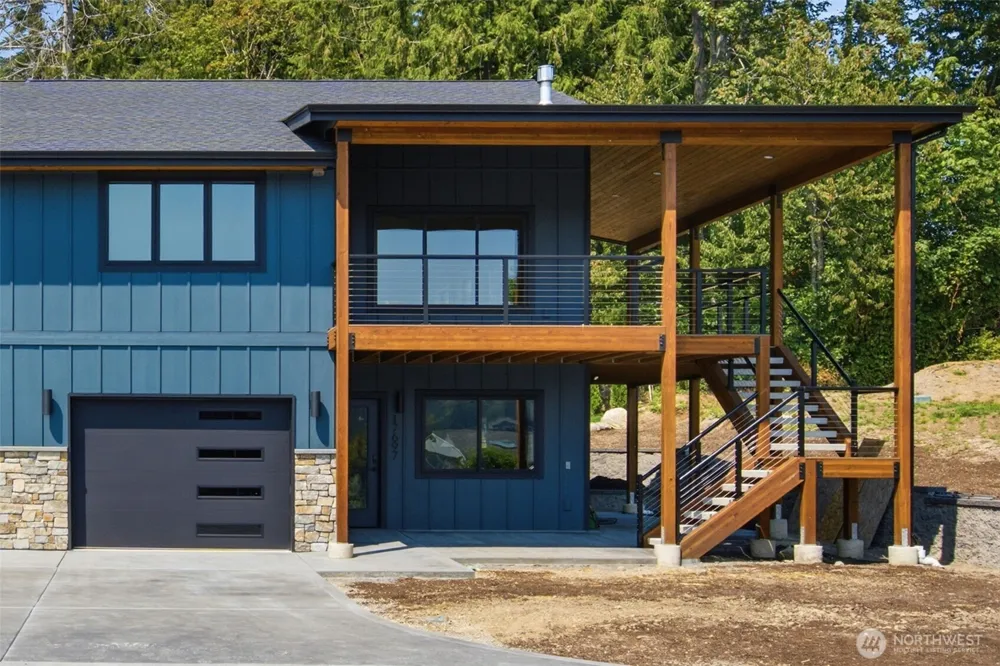 17697 Angeline Avenue S Suquamish, WA 98392