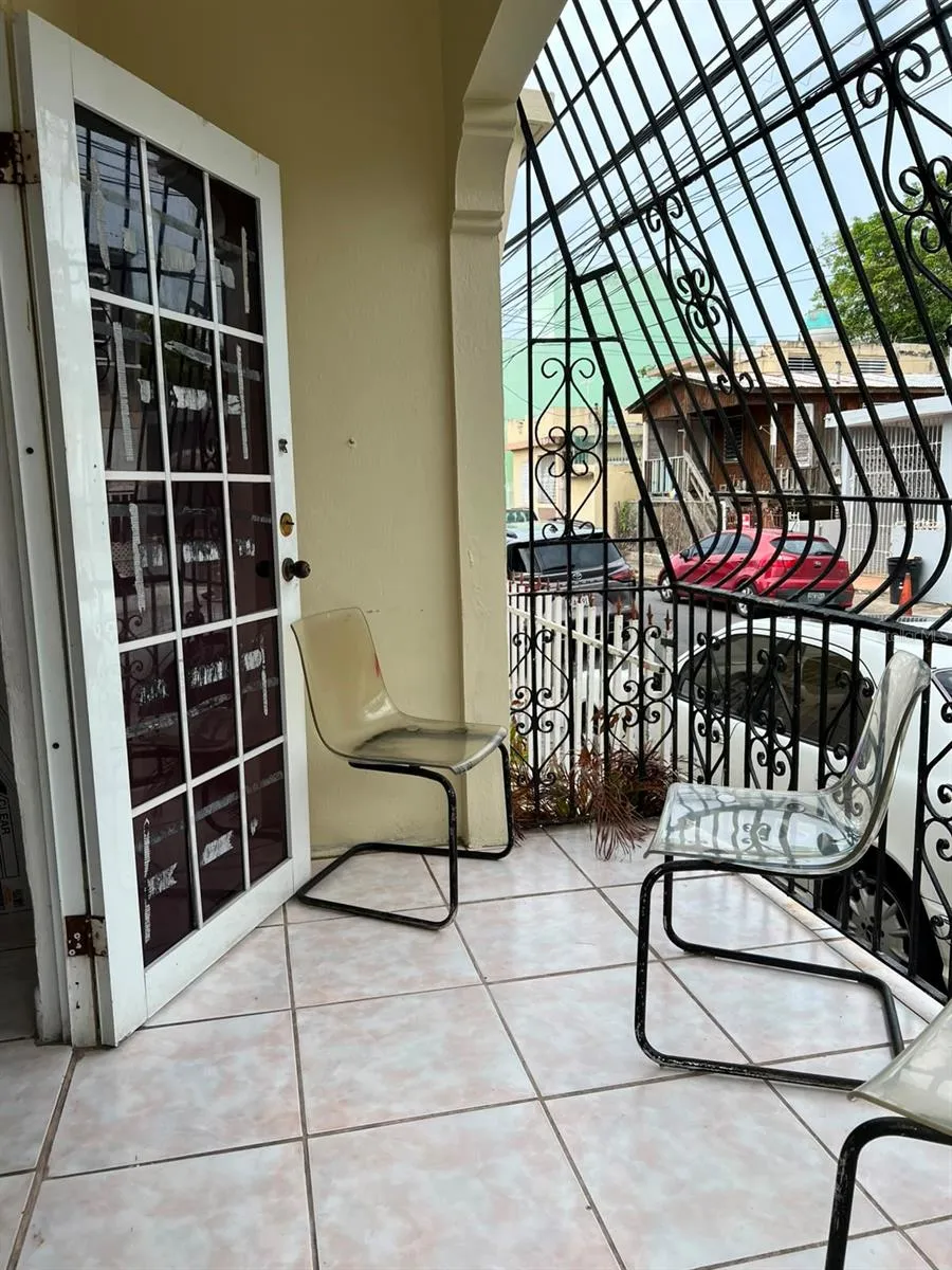 258 H BARTOLOME DE LAS CASAS, SANTURCE San Juan, PR 00915