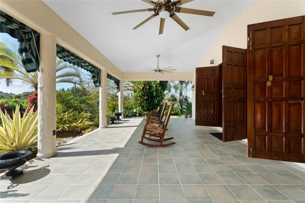 59 REINA ISABEL Rio Grande, PR 00745