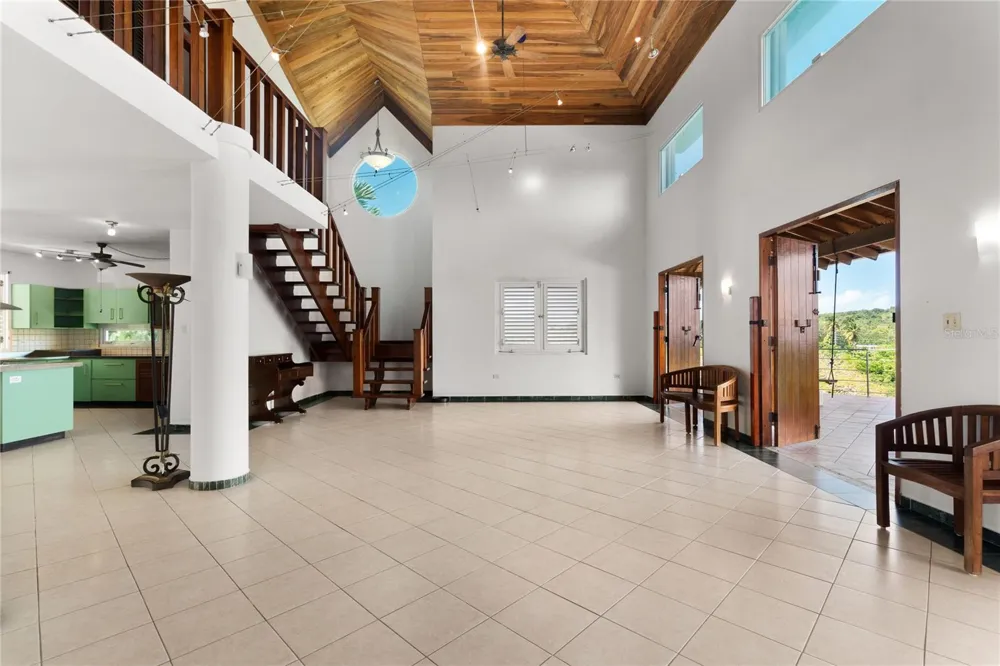 59 REINA ISABEL Rio Grande, PR 00745