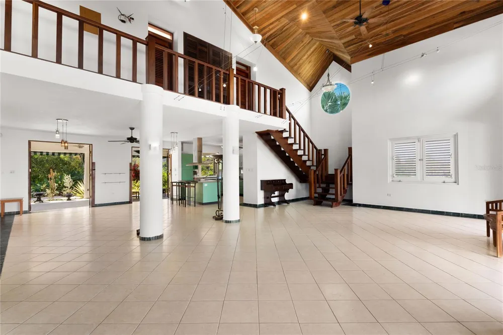 59 REINA ISABEL Rio Grande, PR 00745