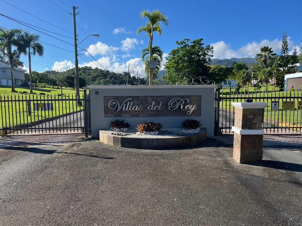 59 REINA ISABEL Rio Grande, PR 00745