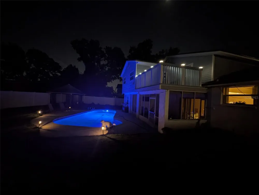 6817 MITCHELL CIRCLE Tampa, FL 33634